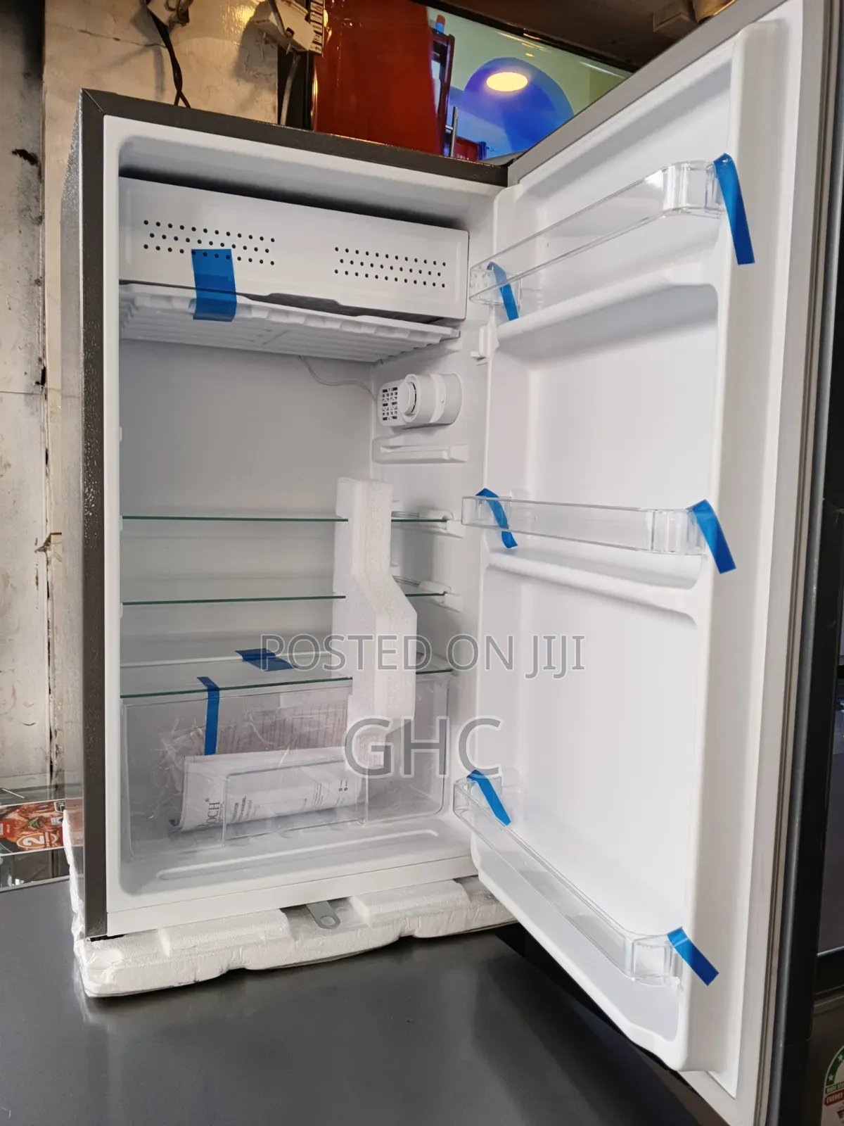 Single Door Refrigerator (Brand New 90l)