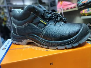 Light Bearer Heavy Duty Unisex Safety Boots >Work Safety Boots