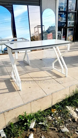 1.2m Office Modern Executive Table