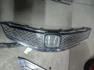 Honda Fit 2008 With Chrome Extension