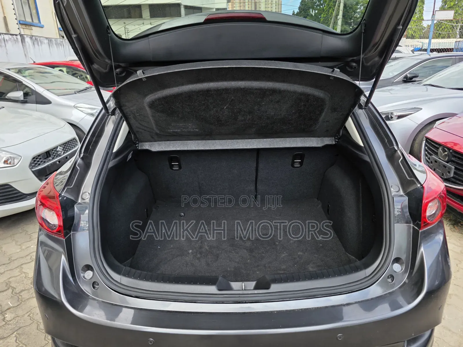 Mazda Axela 2019 Gray