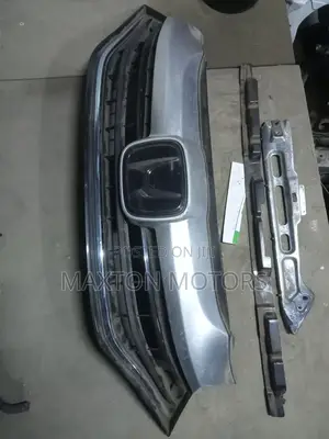 Honda Fit Shuttle 2018 Grille