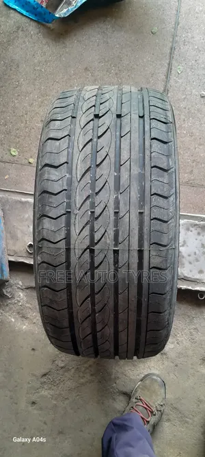 255/40zr18 Vanti