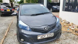 Toyota Vitz 2013 Blue