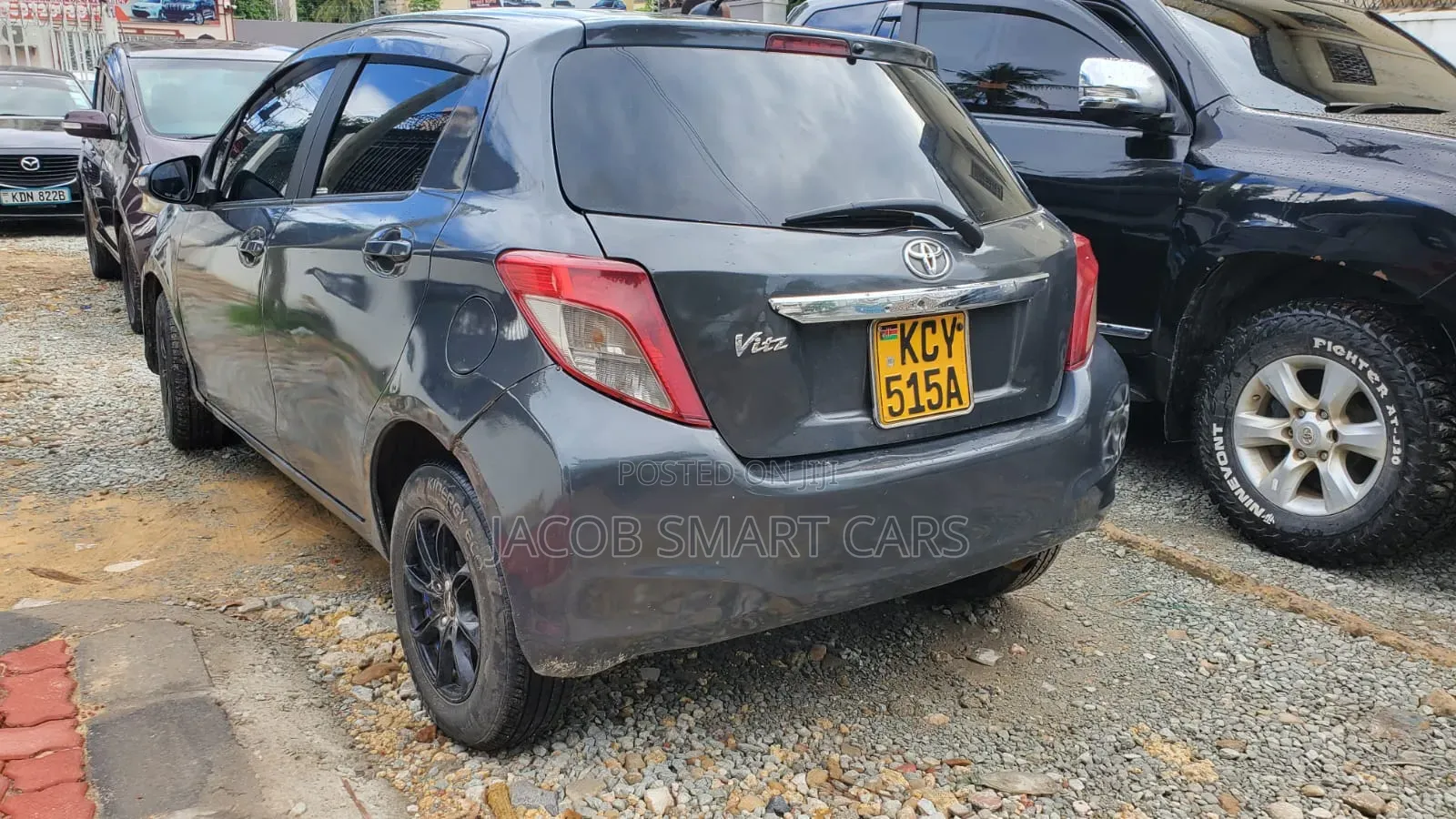 Toyota Vitz 2013 Blue