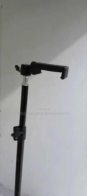 Foldable Tripod Stand – Ideal for Photography Content Creation