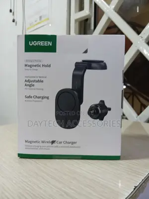 Ugreen Cd345 Magnetic Wireless Car Charger Phone Holder Mount in Black