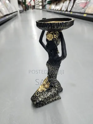 Black Gold Themed Art Sculpture for Your Room/Office! Free Delivery