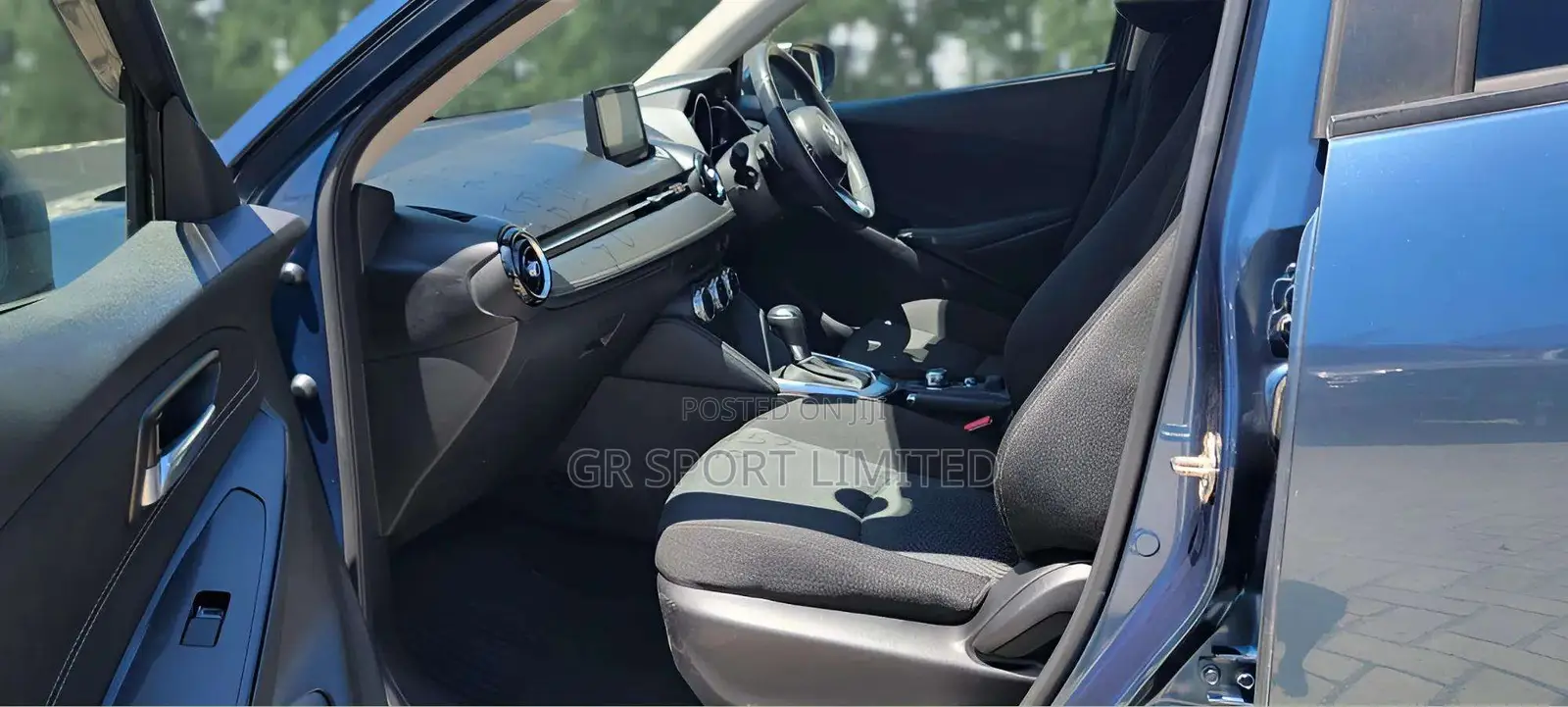 Mazda Demio 2019 Blue