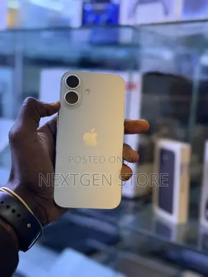 Apple iPhone 16 128 GB Silver