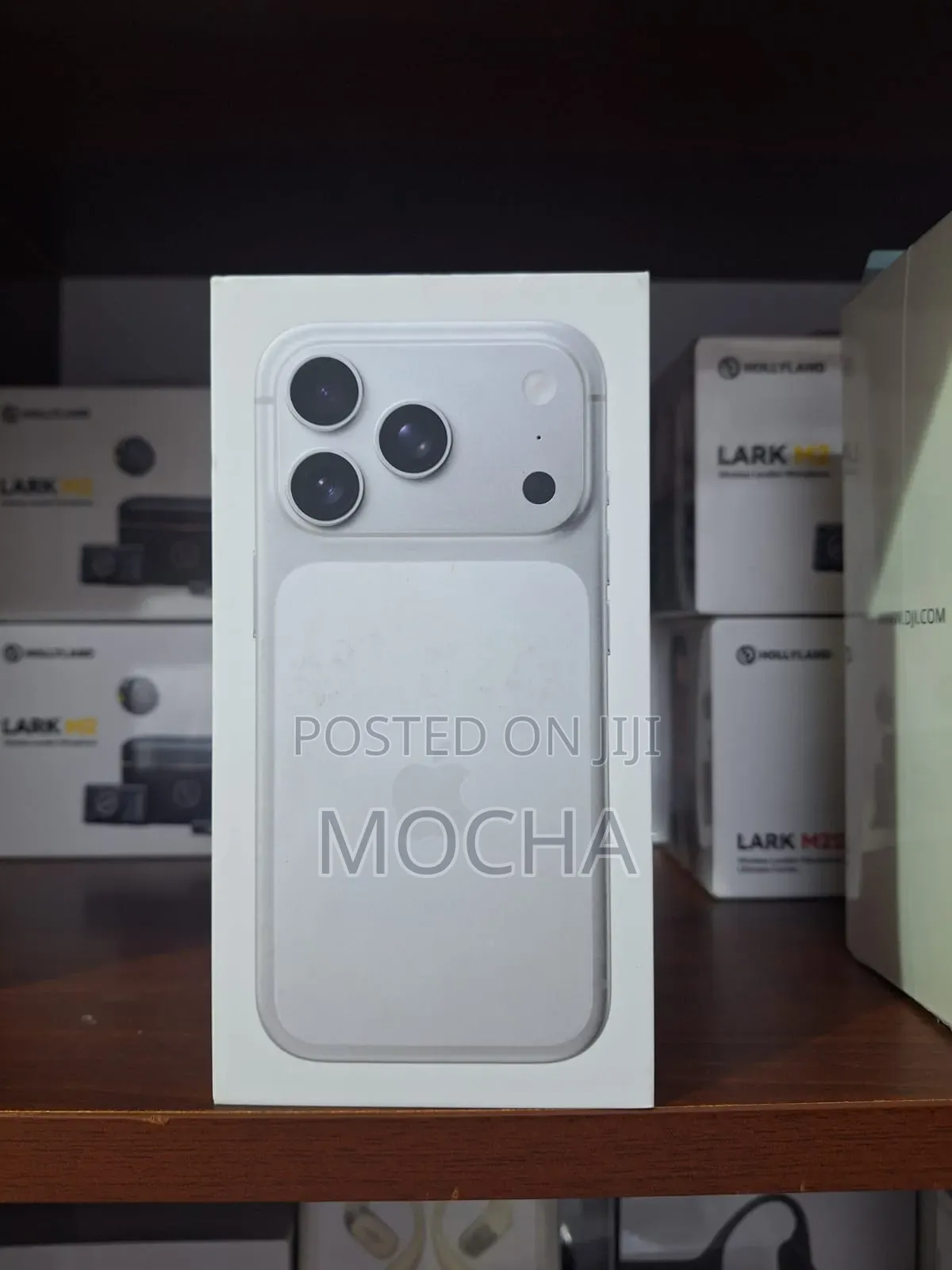 New Apple iPhone 17 Pro Max 1 TB Silver