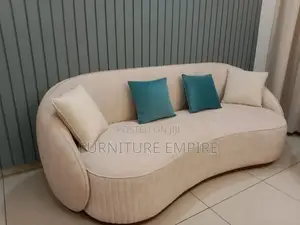 Seashell Curve Sofa