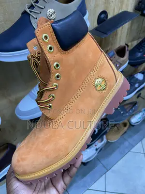 Classic 6 Inch Timberland Boots ( O.G )