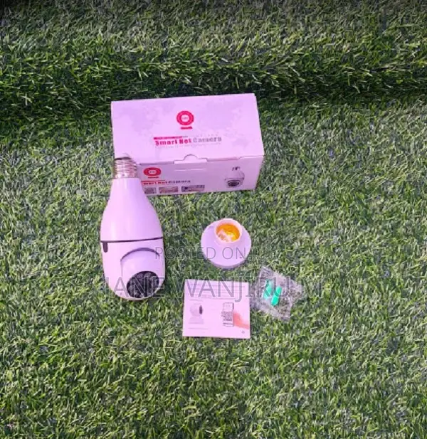 Bulb Type Smart Camera - 355° Pan, 90°