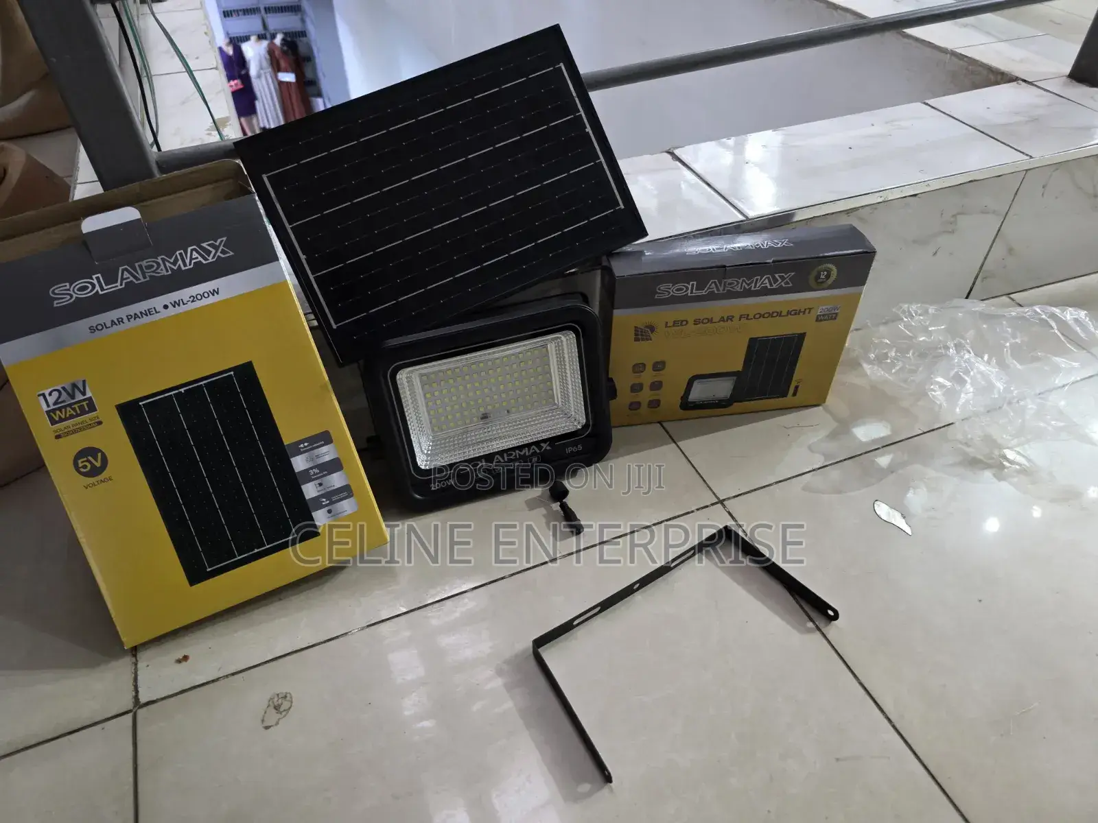 Solarmax 200watts Floodlight
