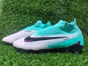 Nike Football Boots Ghost Laces