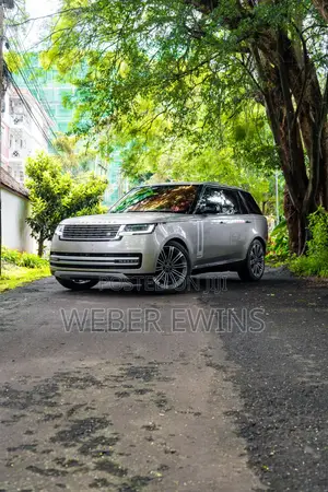 Land Rover Range Rover Vogue 2022 Gold