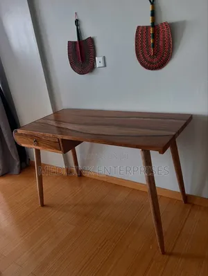 Hold Bay Modern Mango Console Tables