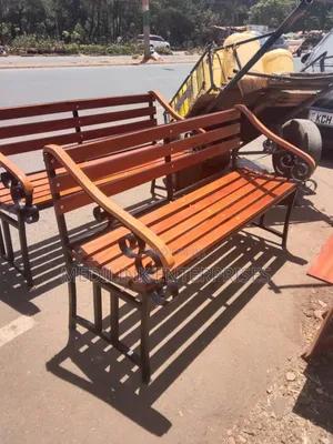 Erry Court Garden Outdoor Bench