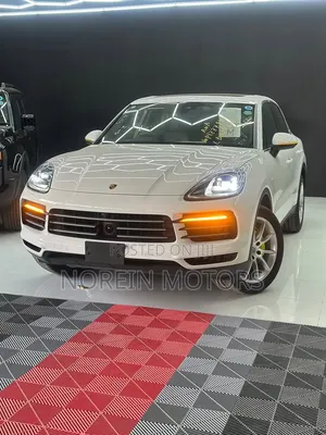 Porsche Cayenne 2019 White