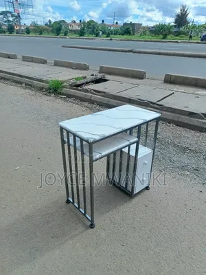 Manicure Marble Table