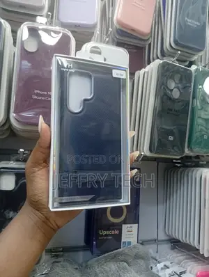 Leather Case With a Magsafe Specif for the Samsung Galaxy S22 Ultra