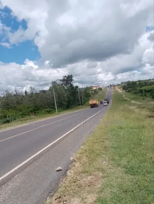 2.04 Acres Fronting Tarmac Rd-MKS Kithini
