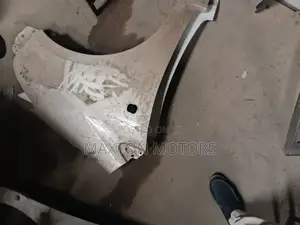 Daihatsu Luminous Wing Fender