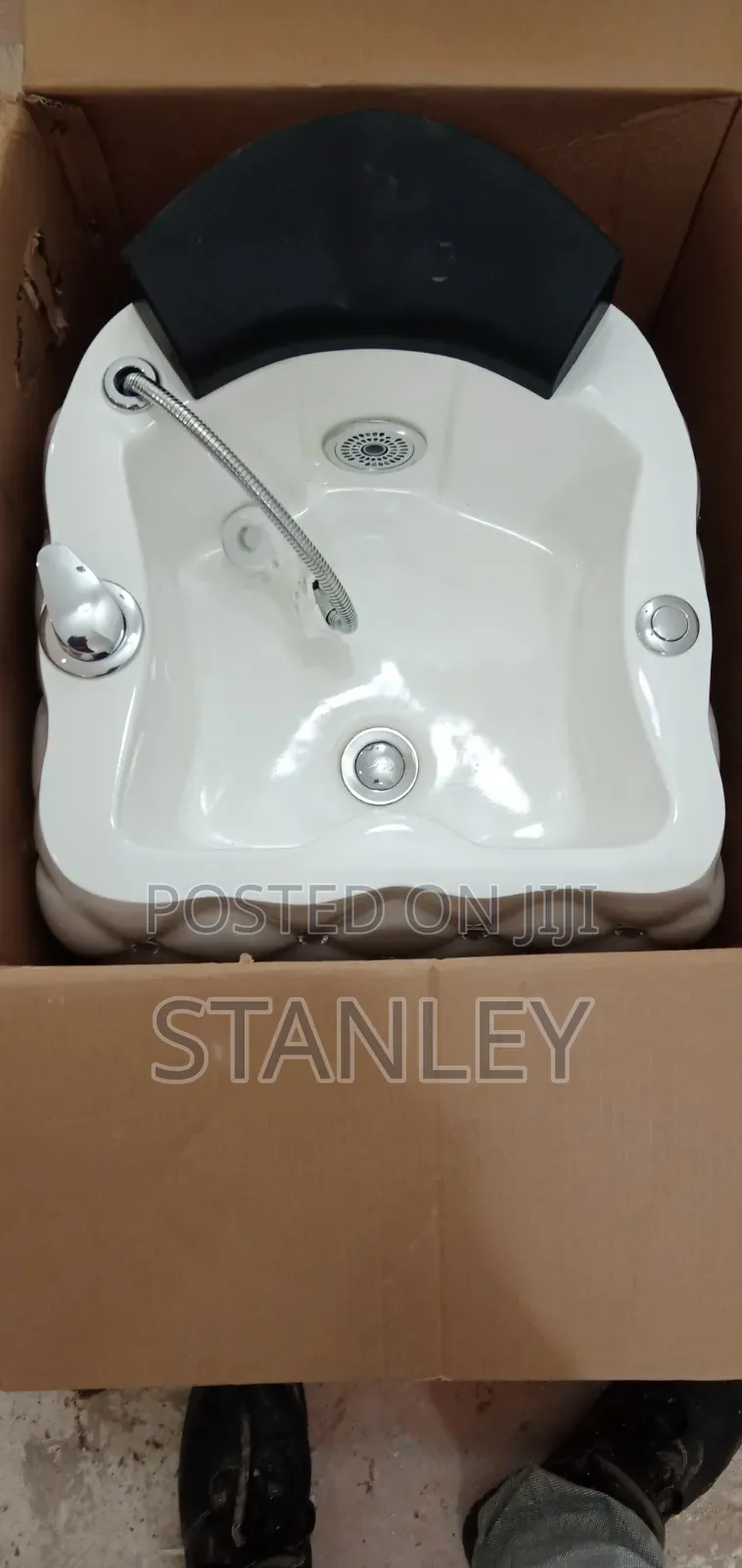 A Plumber And Water System Services