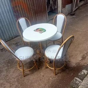 White Chic Modern Restaurant Set
