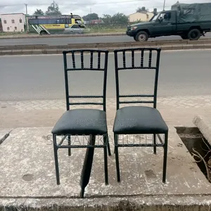 Simple Low Restaurant/ Bar Seats