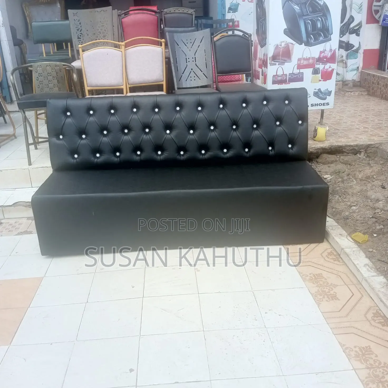 Black Stunning Buttoned Lounge Couch