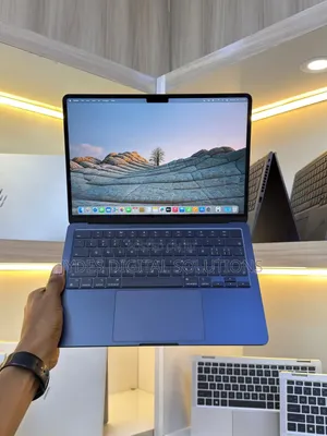 Laptop Apple MacBook Air 16GB Apple M2 SSD 256GB