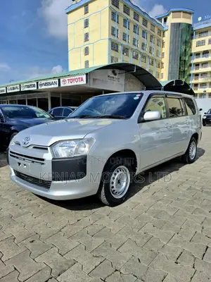 Toyota Succeed 2020 Silver