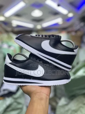 Nike Cortez “Black White “
Quality Sneakers