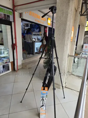 Trending Pk-9999 Tripod 2.1m – Super Stable + Free Remote Holder