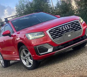 Audi Q2 2018 Red
