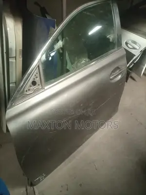 Toyota Mark X Grx130 Front Lh Door