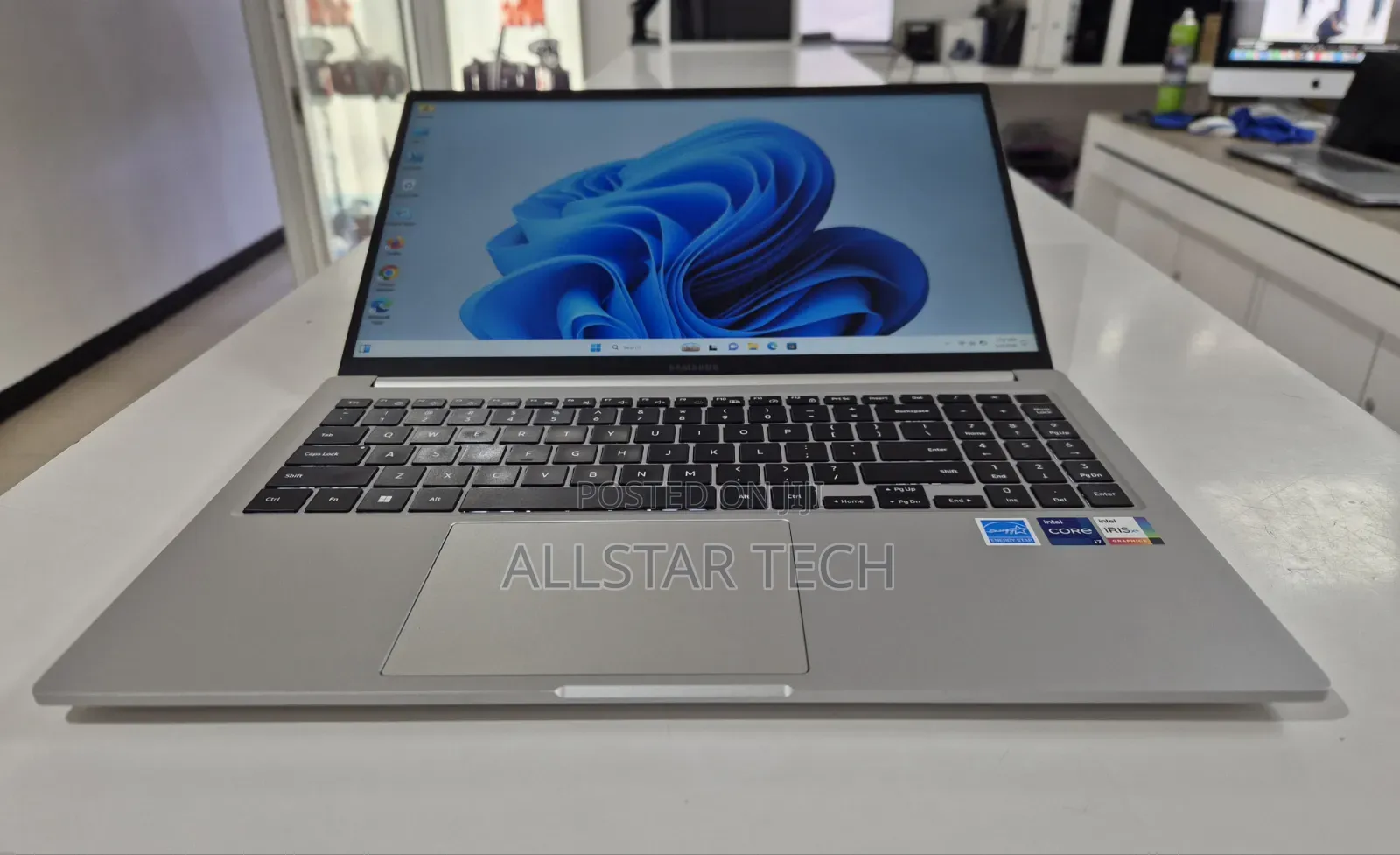 Laptop Samsung 16GB Intel Core i7 SSD 512GB