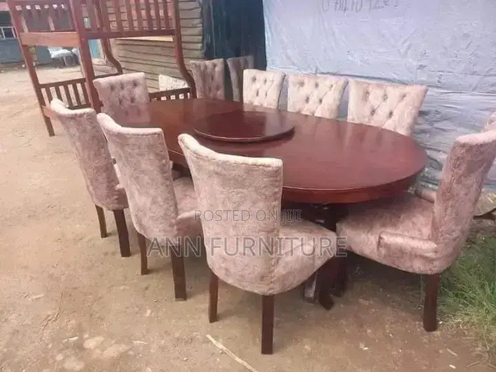 Dinning Table Chestar