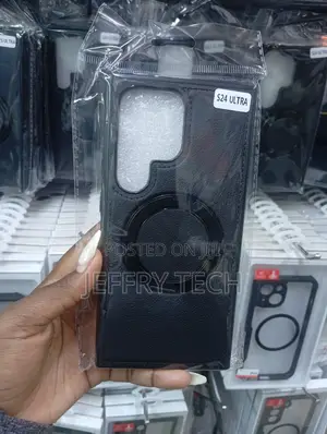 Samsung S24 Ultra Premium Magnetic Leather Back Cover.
