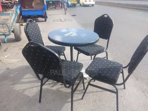 Round Table Conference Set