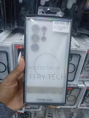 Magnetic, Transparent Phone Case With Magsafe Compatibility