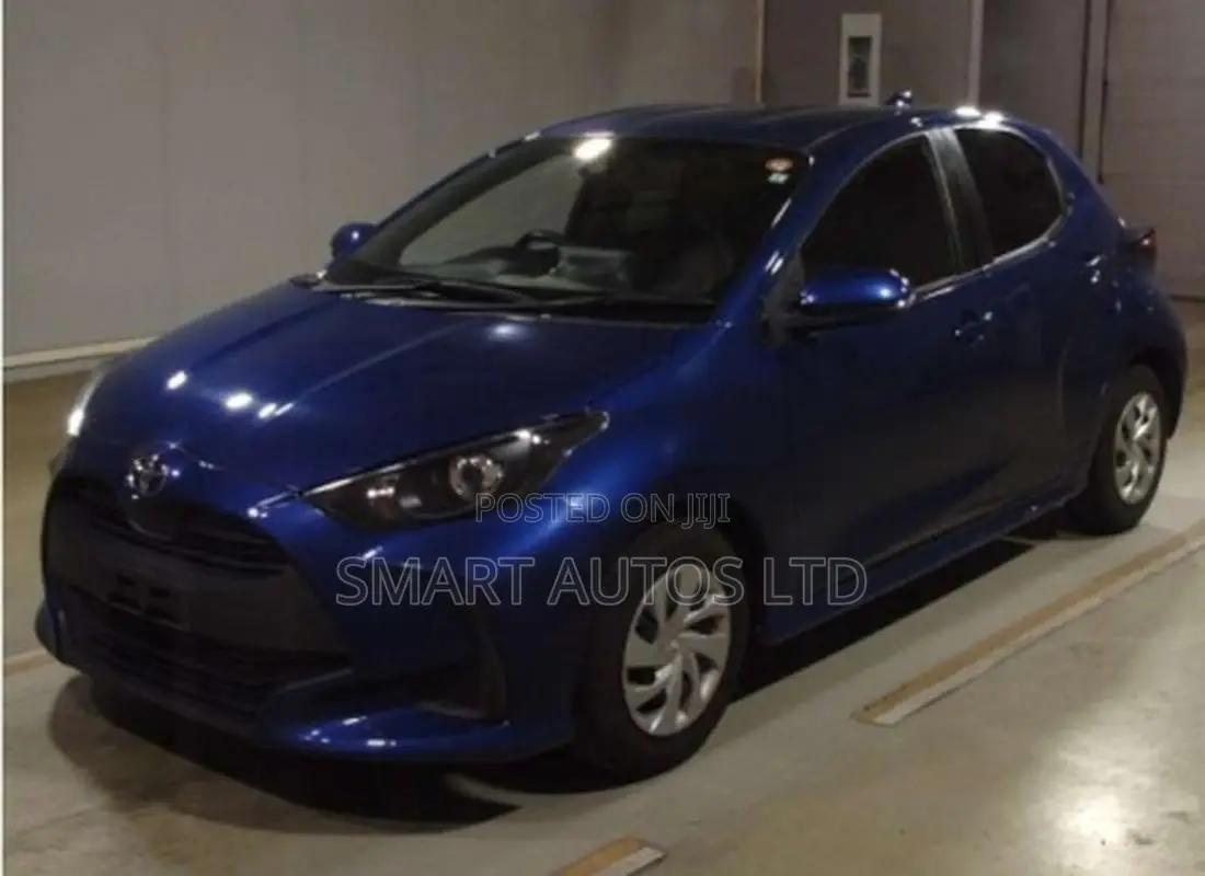 Toyota Yaris 2020 Blue