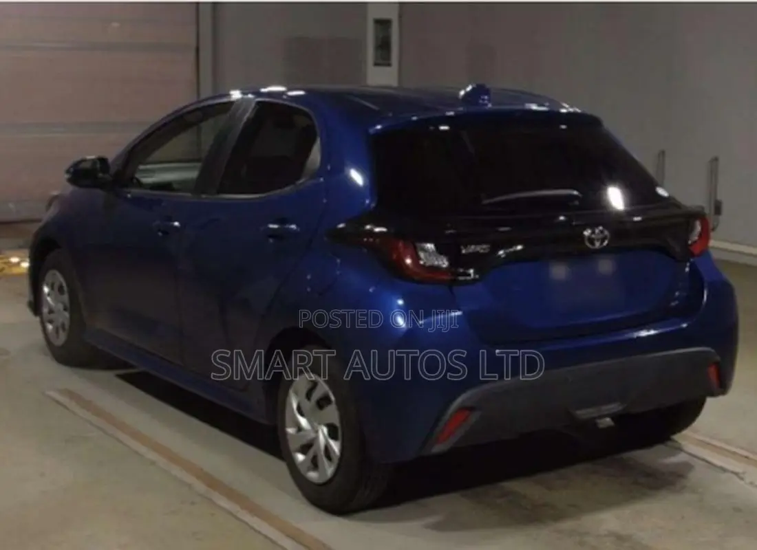 Toyota Yaris 2020 Blue