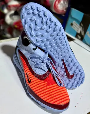 Nike Phantom Gx 6 Academy Low Cut Tf Football Boots