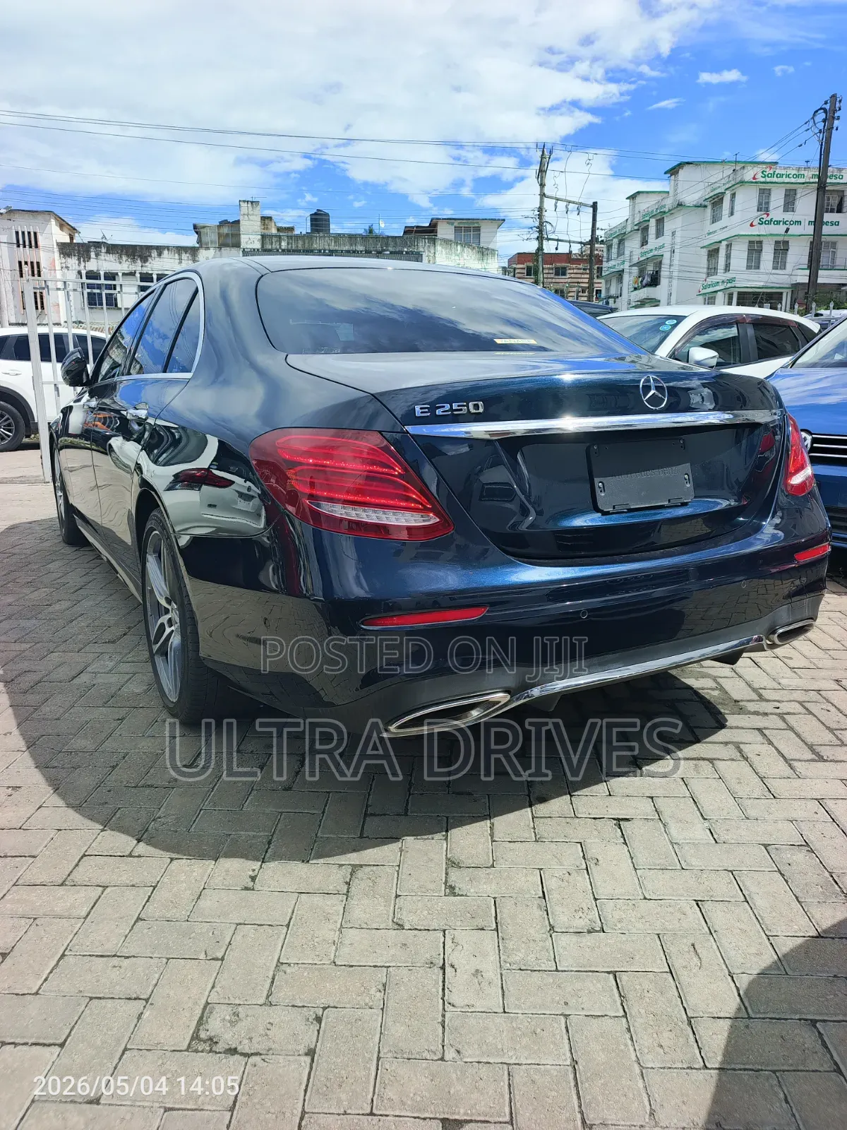 Mercedes-Benz E250 2018 Blue