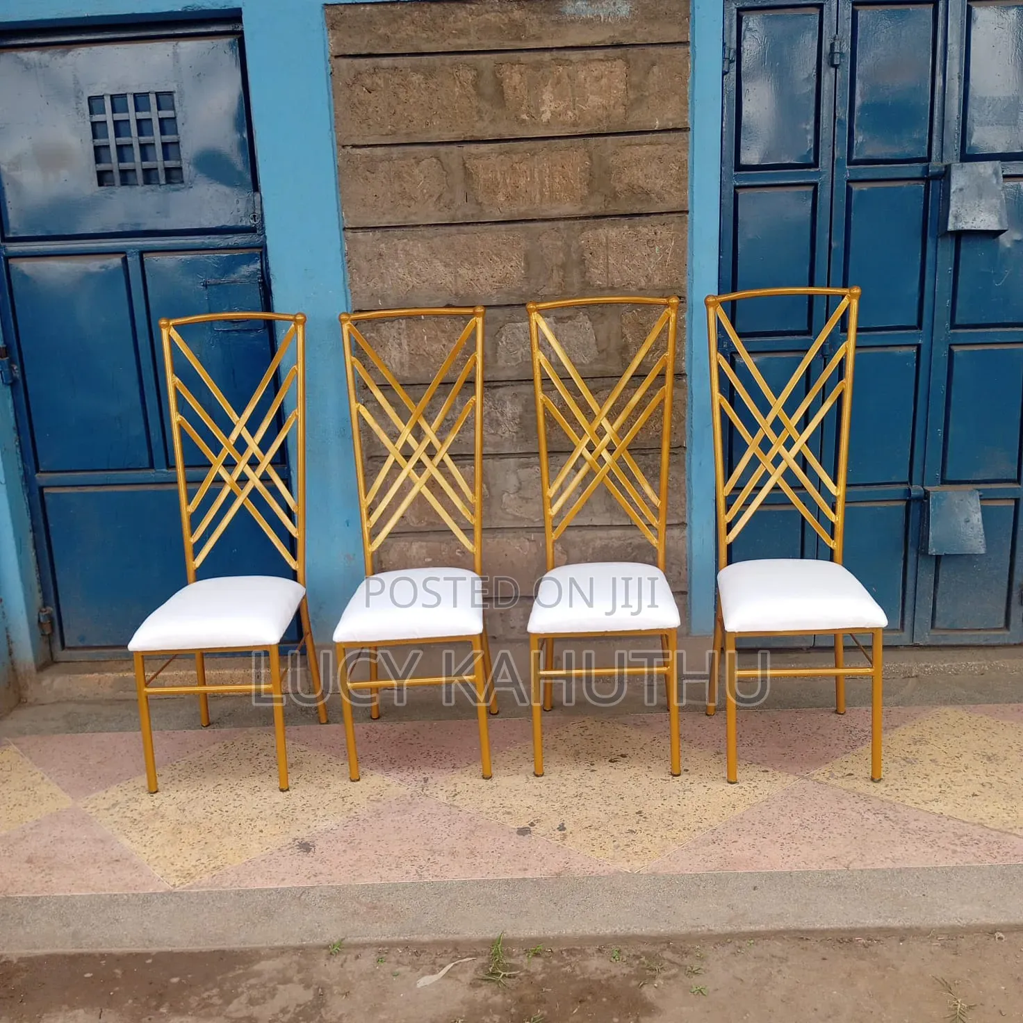 Event Chairs With Classic