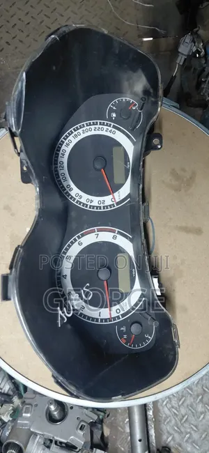 Speed Clock Auris
