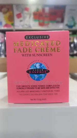 Clear Essence Exclusive Medicated Face Cream With Sunscreen